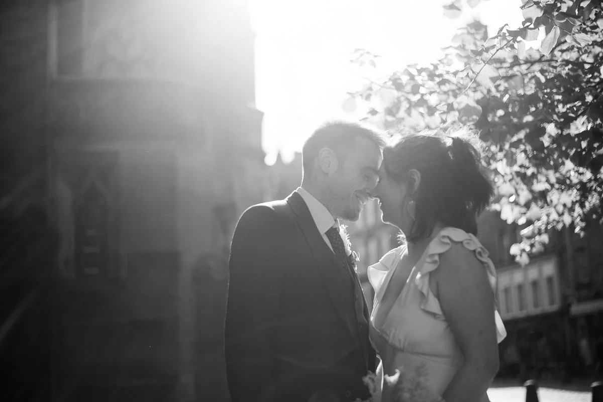 Intimate, Relaxed Wedding at Edinburgh City Chambers 