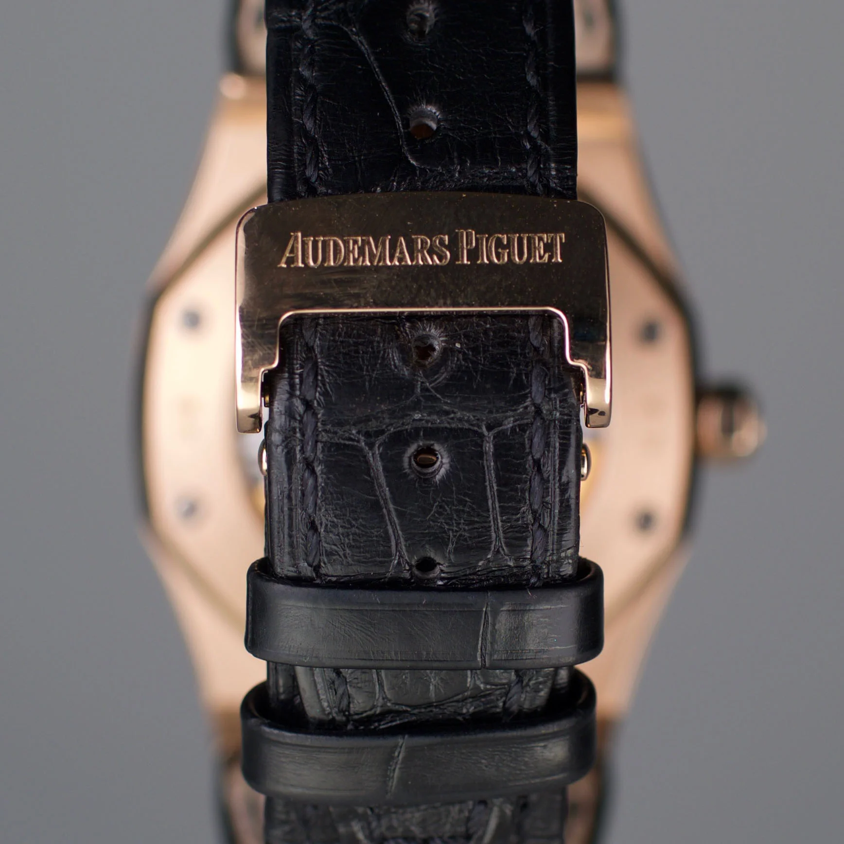 Audemars Piguet Royal Oak Rose Gold 15300 Buckle Wala.jpg