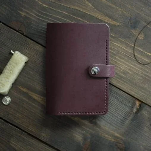 Passport Holder in Mahogany.JPG