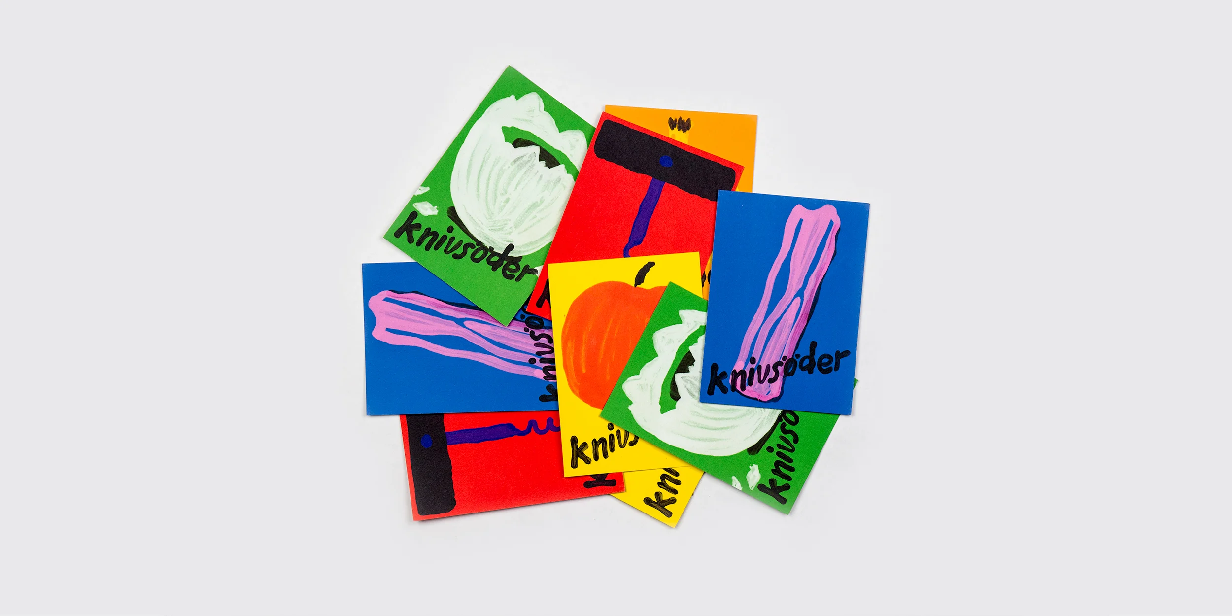 knivsoder_cards_pile_03.jpg