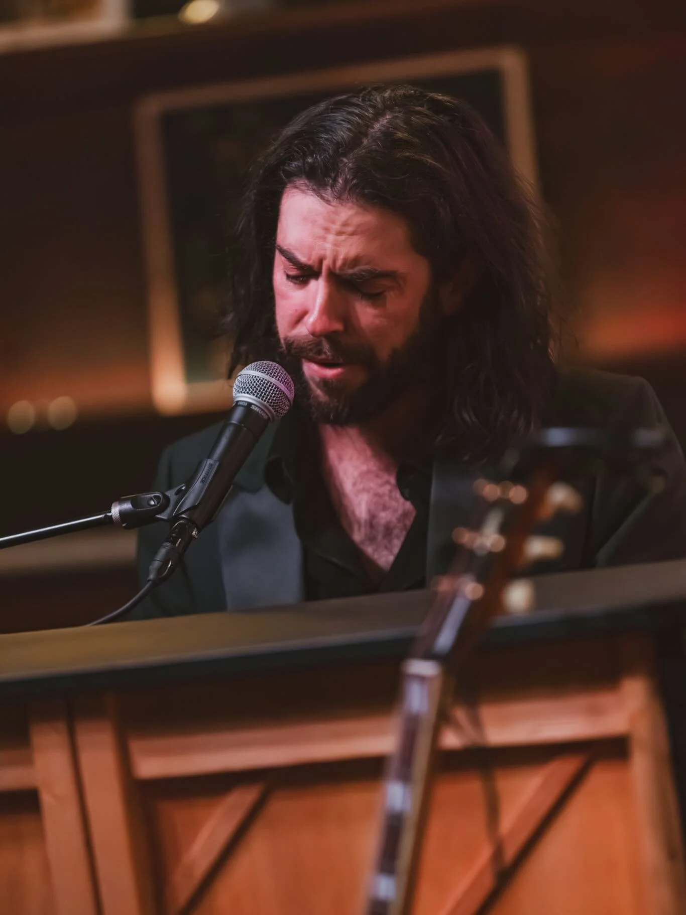 Tour Dump Part II - It was a real treat to play @gibsonmusichall in the fatherland, Appleton WI.

Thanks to @91.1theavenue for all the support, @coffeebreakentertainment and @northstaroriginalrevue for their hard work organizing this tour, and to the