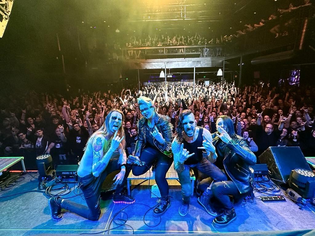 Holy shit, Denver. You brought the fire last night! 🤘🔥
Tomorrow we pick things up with @cradleoffilth and @devildriver in Houston!

REMAINING DATES:

3/21 - Houston, TX
3/22 - Dallas, TX
3/23 - Austin, TX
3/25 - El Paso, TX
3/26 - Albuquerque, NM

