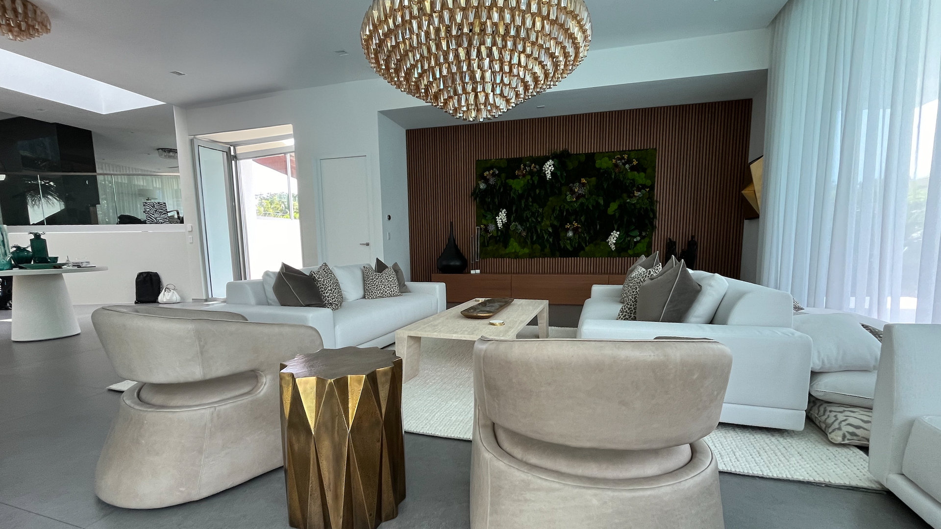 View of Luxury Interior Design & Remodeling in Miami | Exclusively to Design