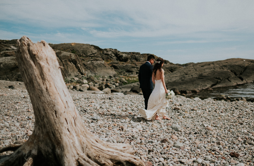 Mølen beach bridal portraits