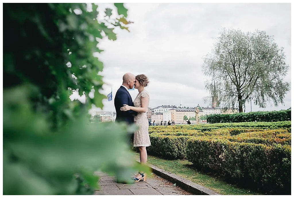 bröllopsfotograf stockholm stadshuset, bröllop i stadshuset, bröllopsbilder, vigsel i stadshuset, borgerlig vigsel bröllopsfotograf, linda rehlin, cecilia pihl, så går en borgerlig vigsel till,