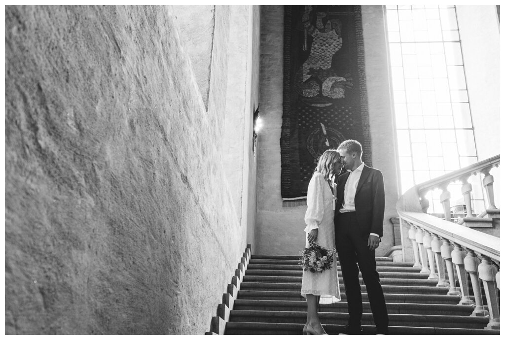 vigsel i stadshuset, bröllopsfotografering i stockholm stadshus