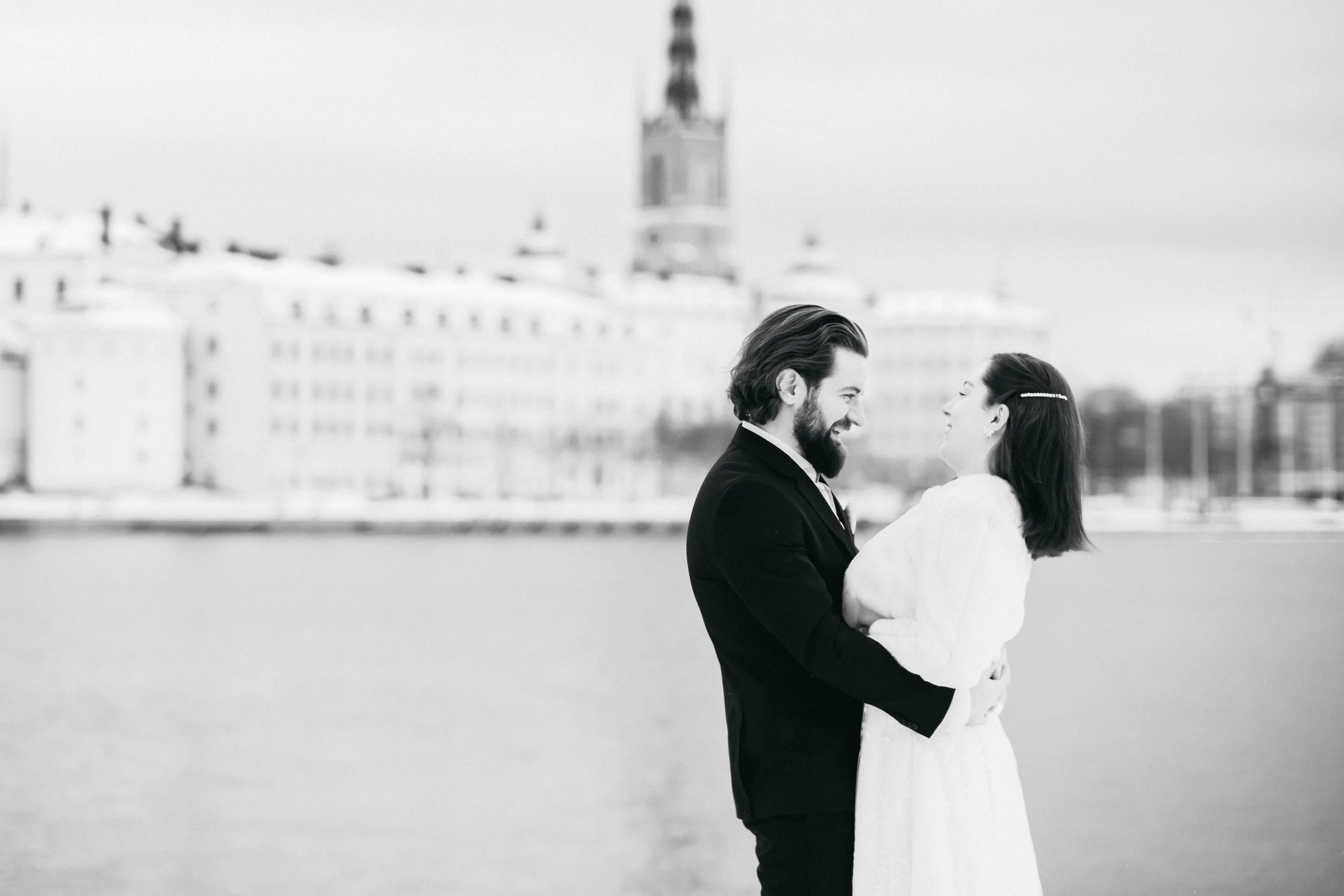 JAN | Bröllopsfotograf vid vinterbröllop i Stockholm Stadshus