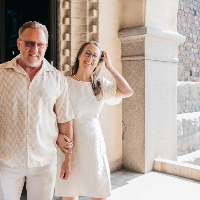 Snart &auml;r den blomstertiden h&auml;r igen. &Aring;tminstone &auml;r det vad jag s&auml;ger till mig sj&auml;lv n&auml;r jag kikar ut p&aring; -7 grader och sn&ouml;yra. K&auml;mpa.

#brollopistadhuset