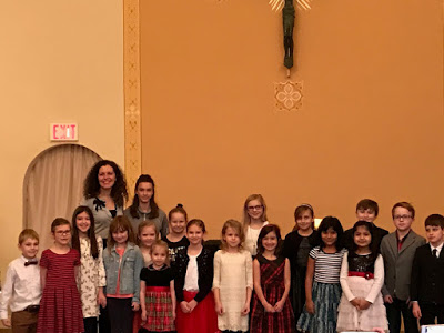 Miss Liz Kohl's Piano Studio - St. Andrew's Memory Care Dec. 9th, 2017 - Photo Credit - SMT