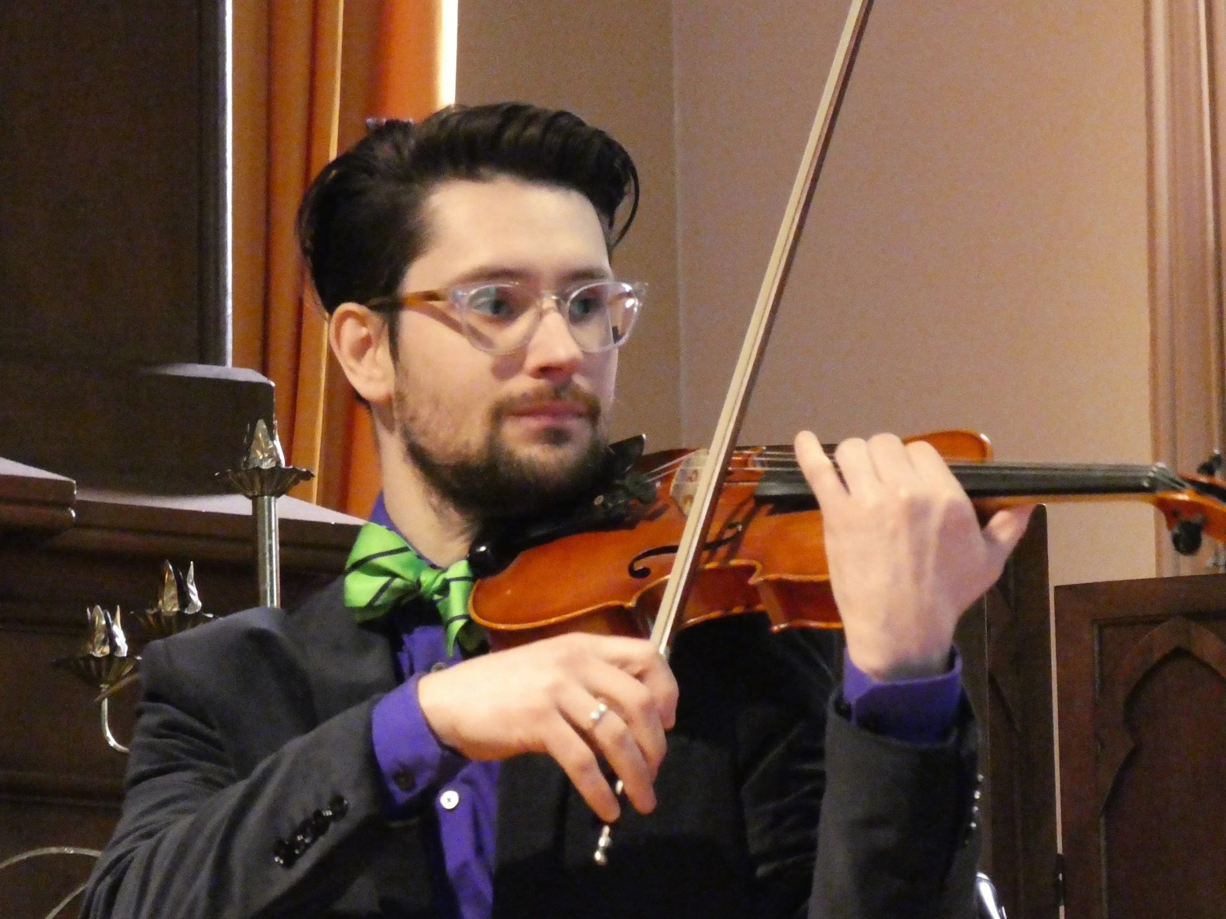 Mendelssohn's with violinist Jon Gray