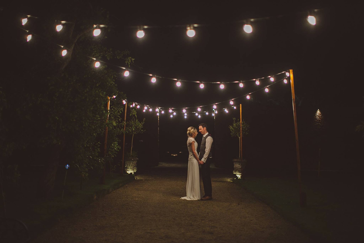 festoon+lighting+(2)+The+Wedding+Room.jpg