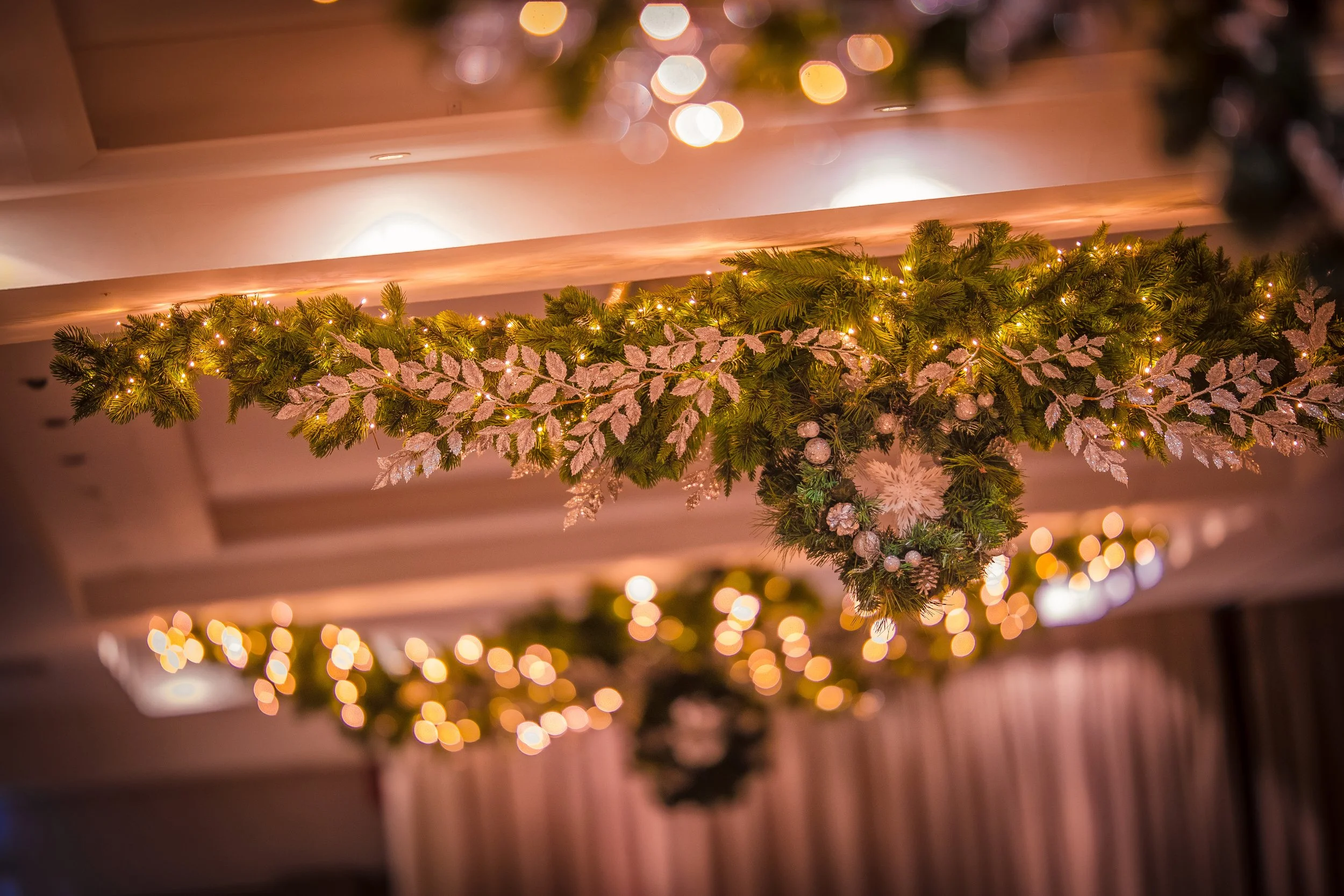 LODGE CELING SWAG.JPG