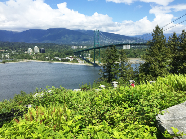 Stanley Park (Lions Gate Bridge)