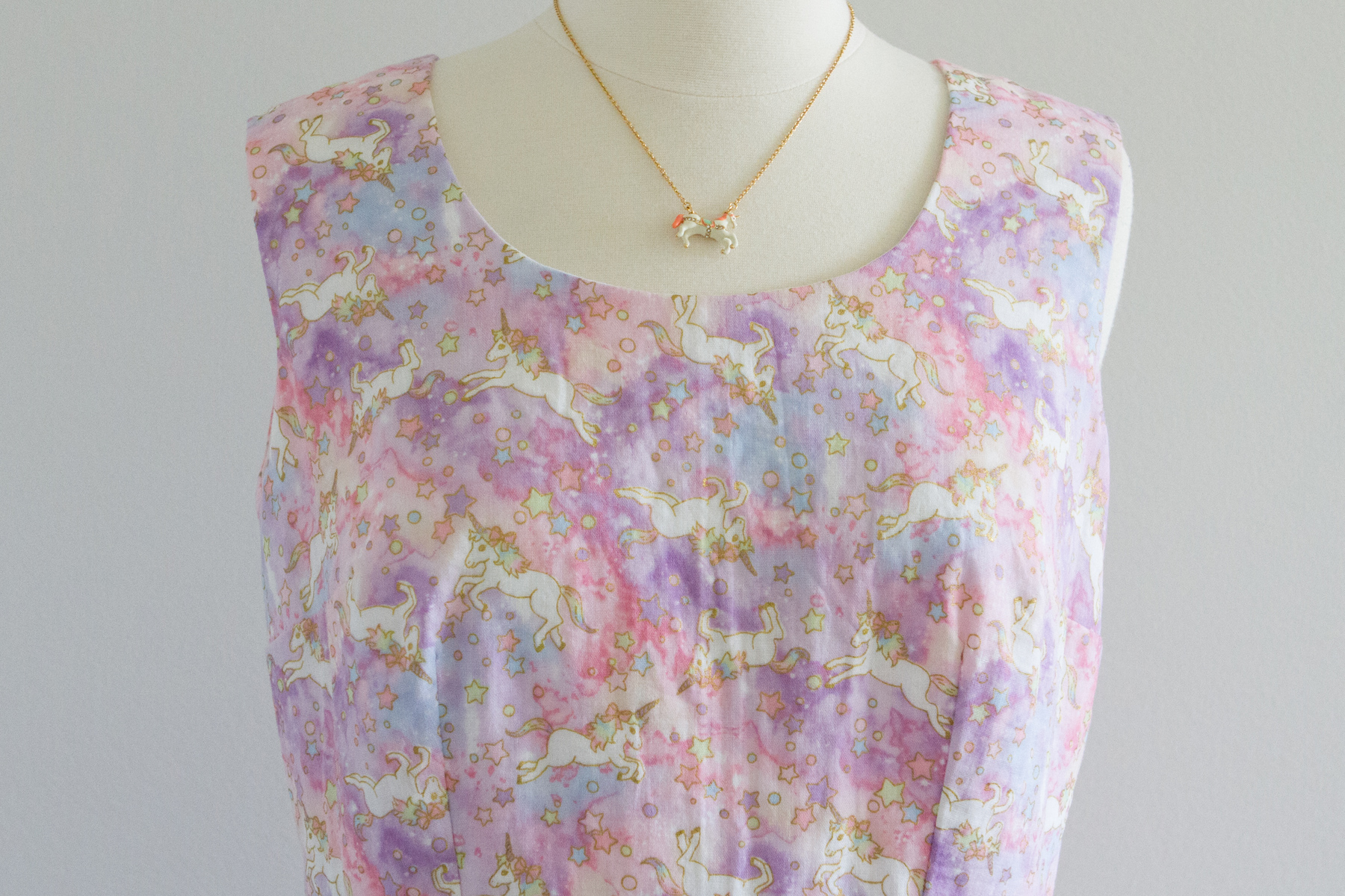 Perfect with my Kate Spade unicorn necklace!