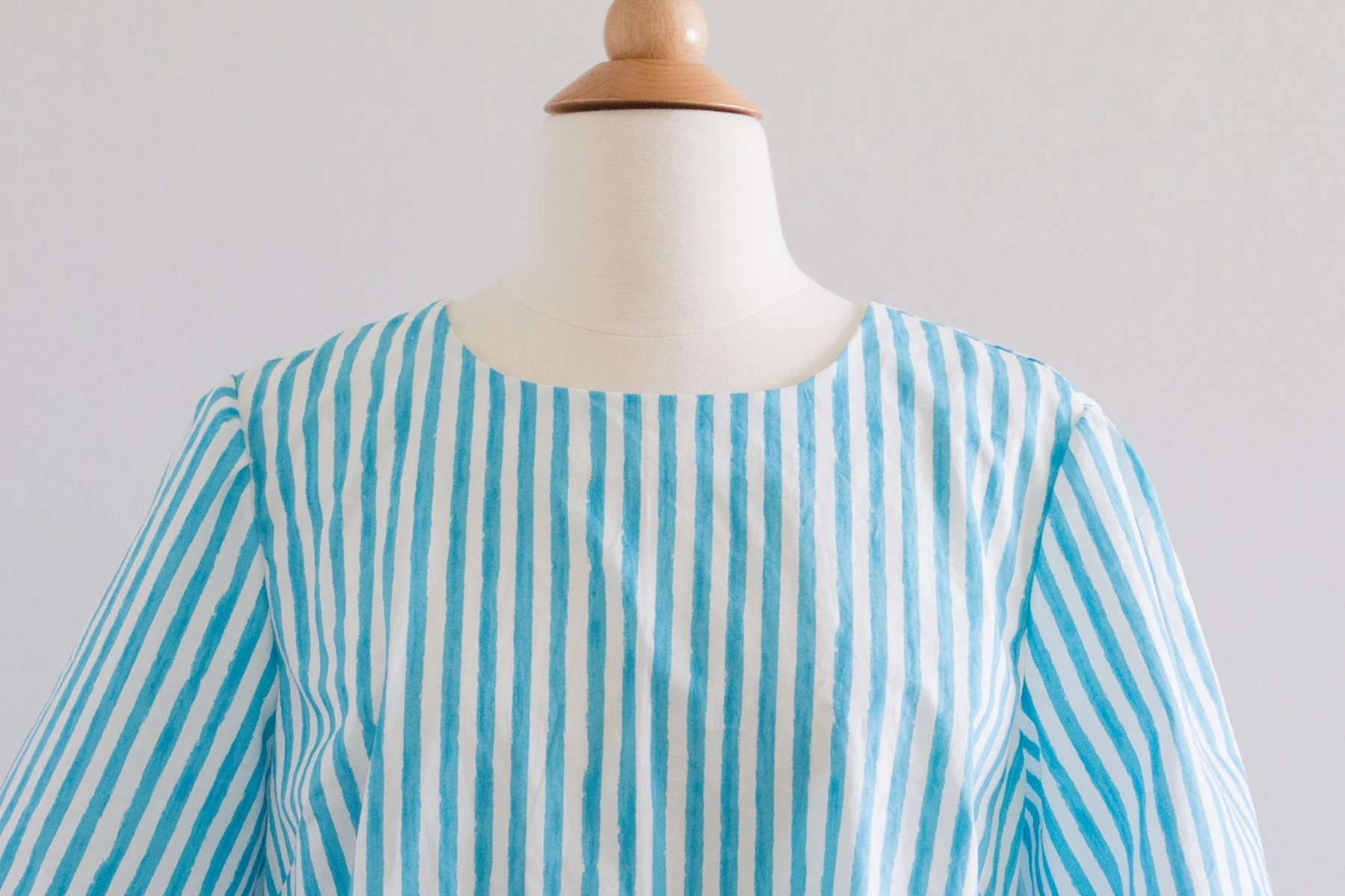 peplum-top-neck.jpg