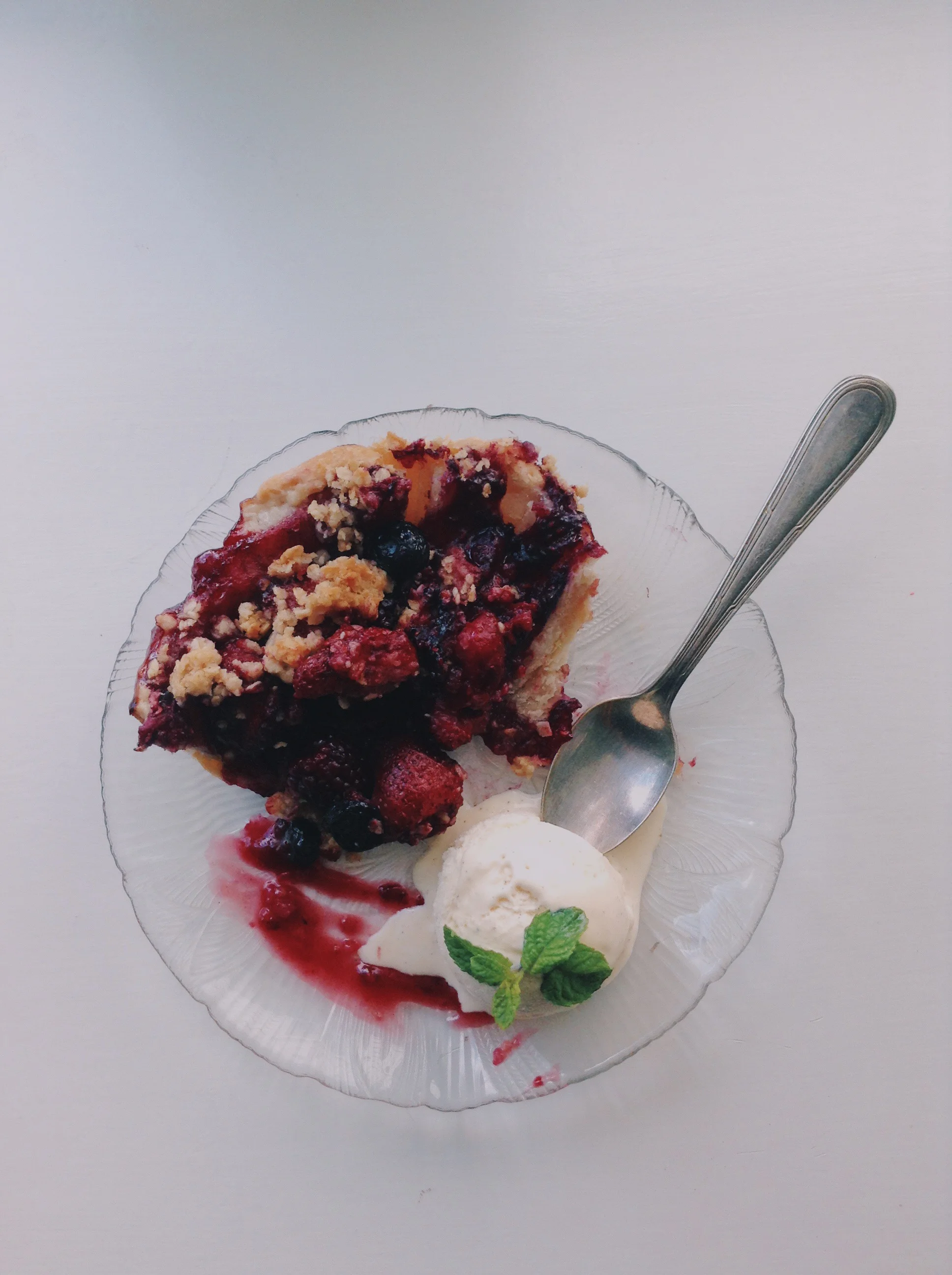 Berry Crumble pie