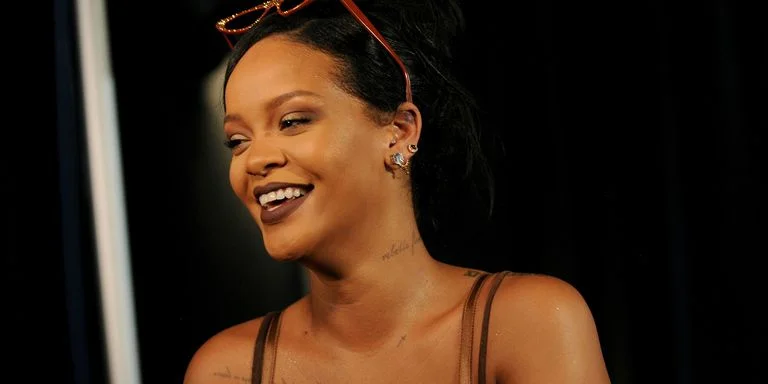 rihanna-shutterstock-editorial-9880835r-huge-1536855168.jpg
