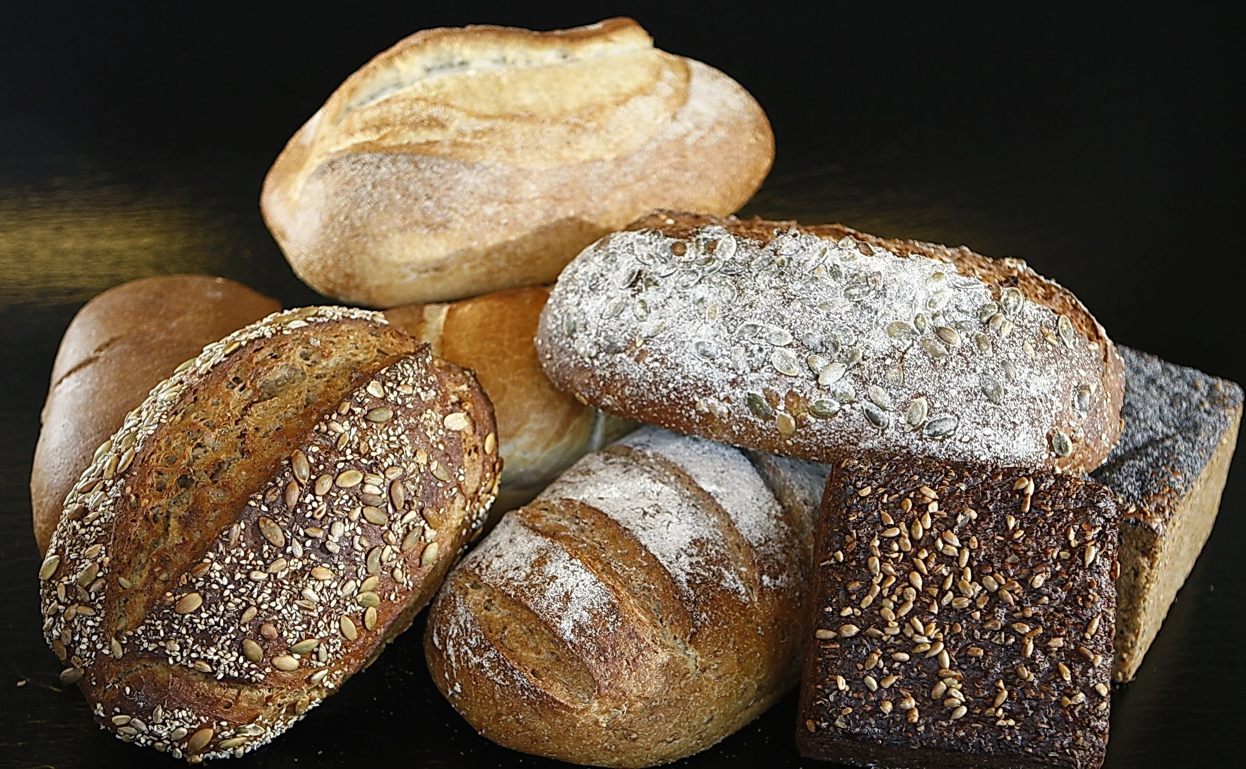 bake-baking-bread-209291.jpg