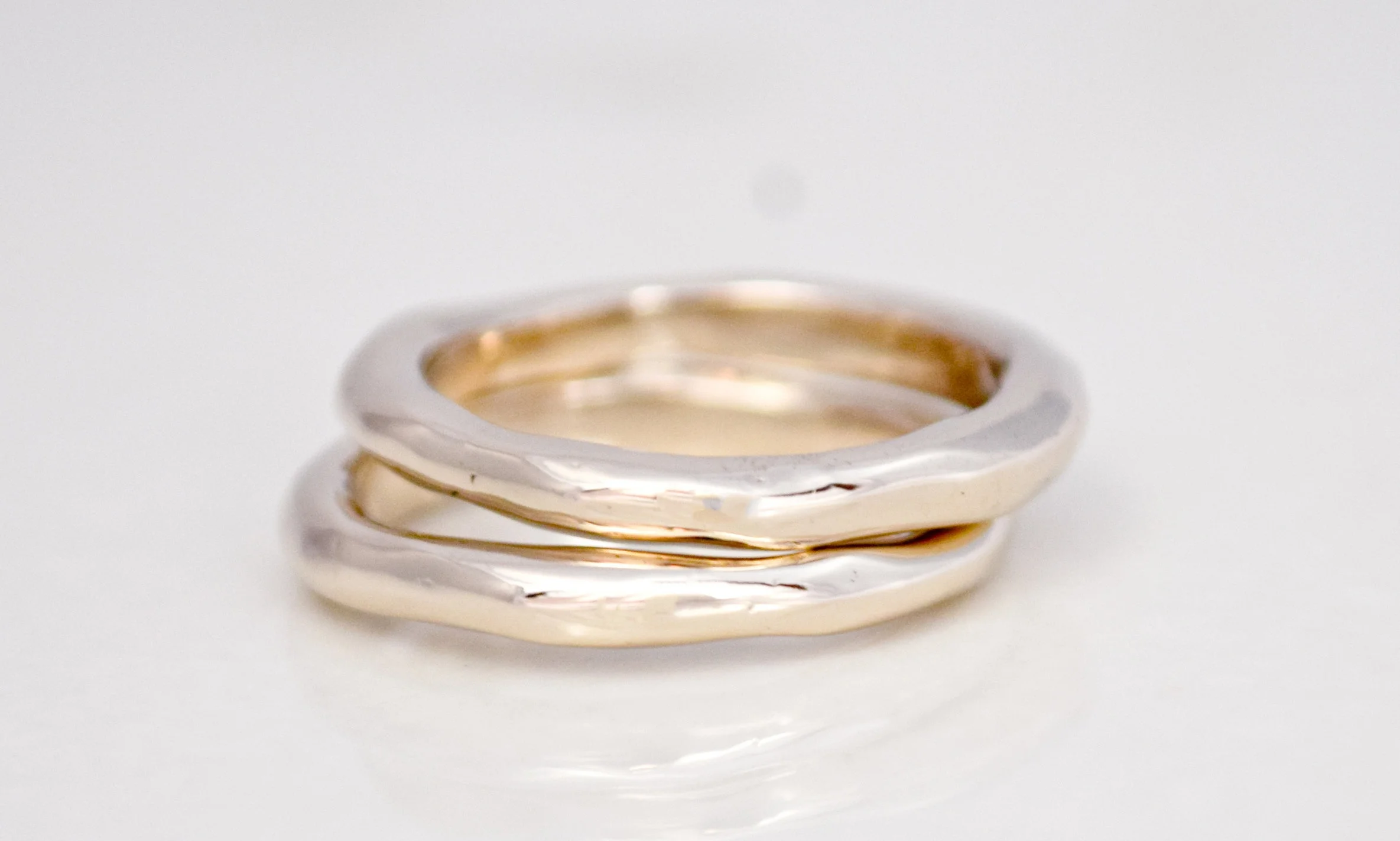 FEDONA RING IN 18K RECYCLED WHITE GOLD. THESE TWO ARE NOW HAPPILY ON HIS AND HER FINGER IN LONDON!
