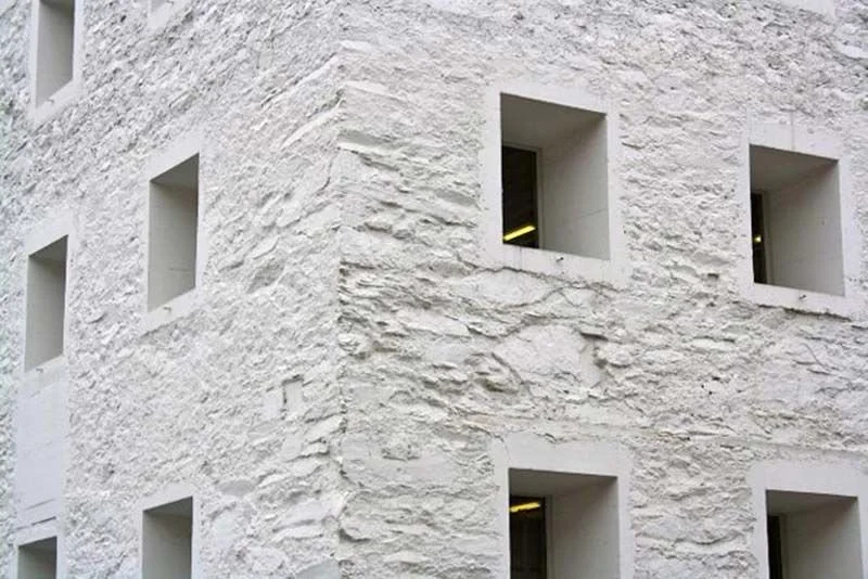 Valerio olgiati.jpg