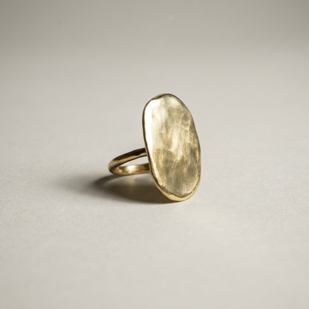 OVALE RING