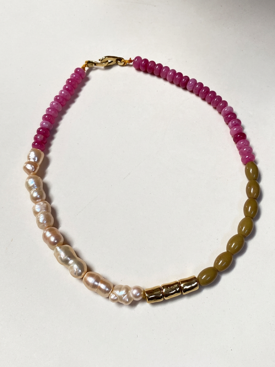 COLLANA MIX- FW POTATO PEARLS+OLIVE CHRYSOPRASE+RED CHERRY JADE+YBR