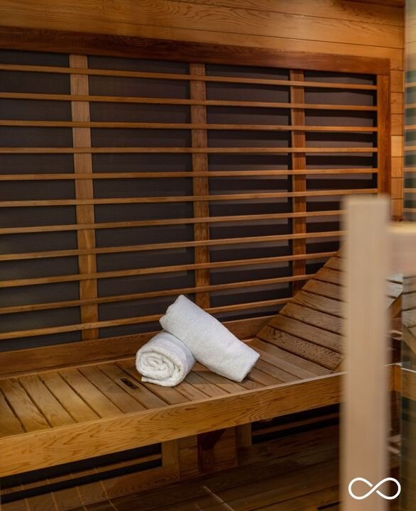 It's warm and it's good for you! You'll be finding us here on these cool Autumn mornings! 🍂 

We can confirm that infrared saunas live up to the hype. Here's just some of the benefits: 
🔥  Promotes circulation
🔥  Relieves pain - muscle and joint p