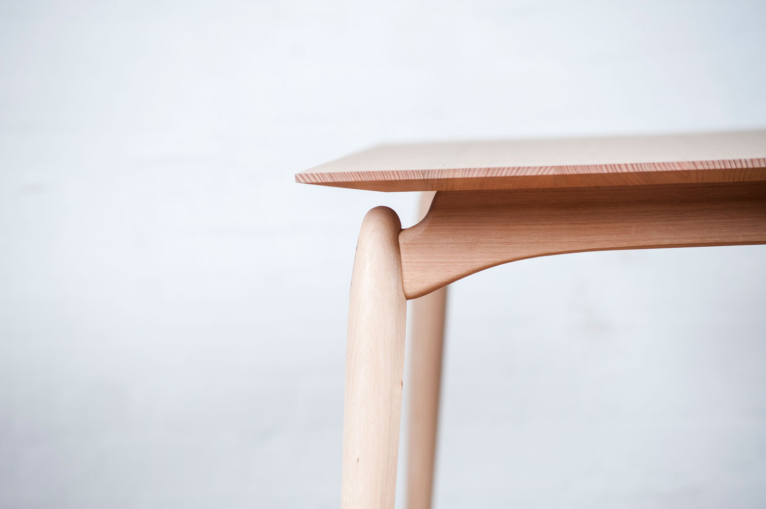 Fred-Table-by-Modern-Times-and-Adam-Markowitz-Yellowtrace-05.jpg