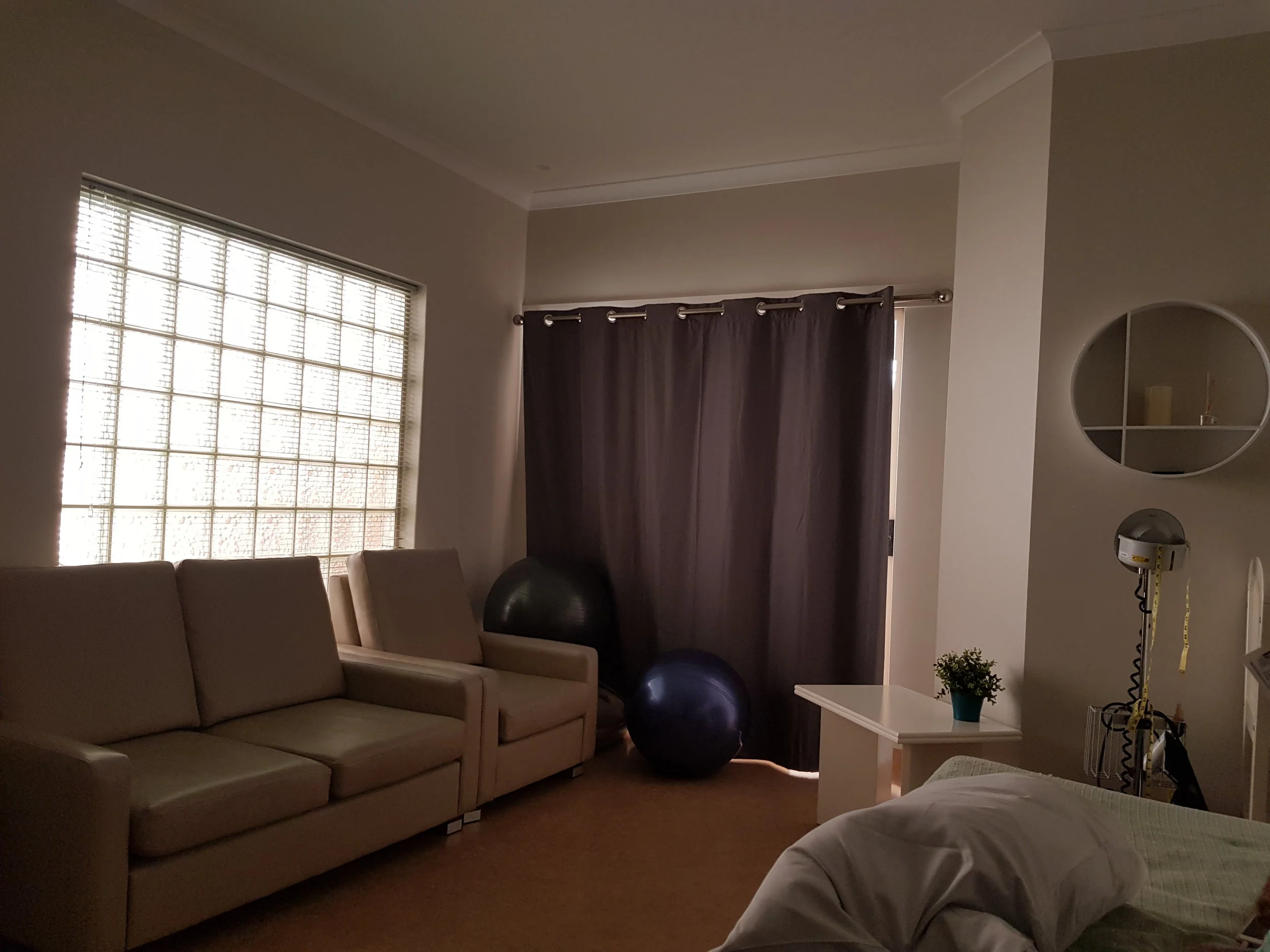 The beautiful homely room at the Family Birth Centre at King Edward Memorial Hospital. You can’t see it from this photo but there is a cute little private courtyard behind the curtains through a sliding door.