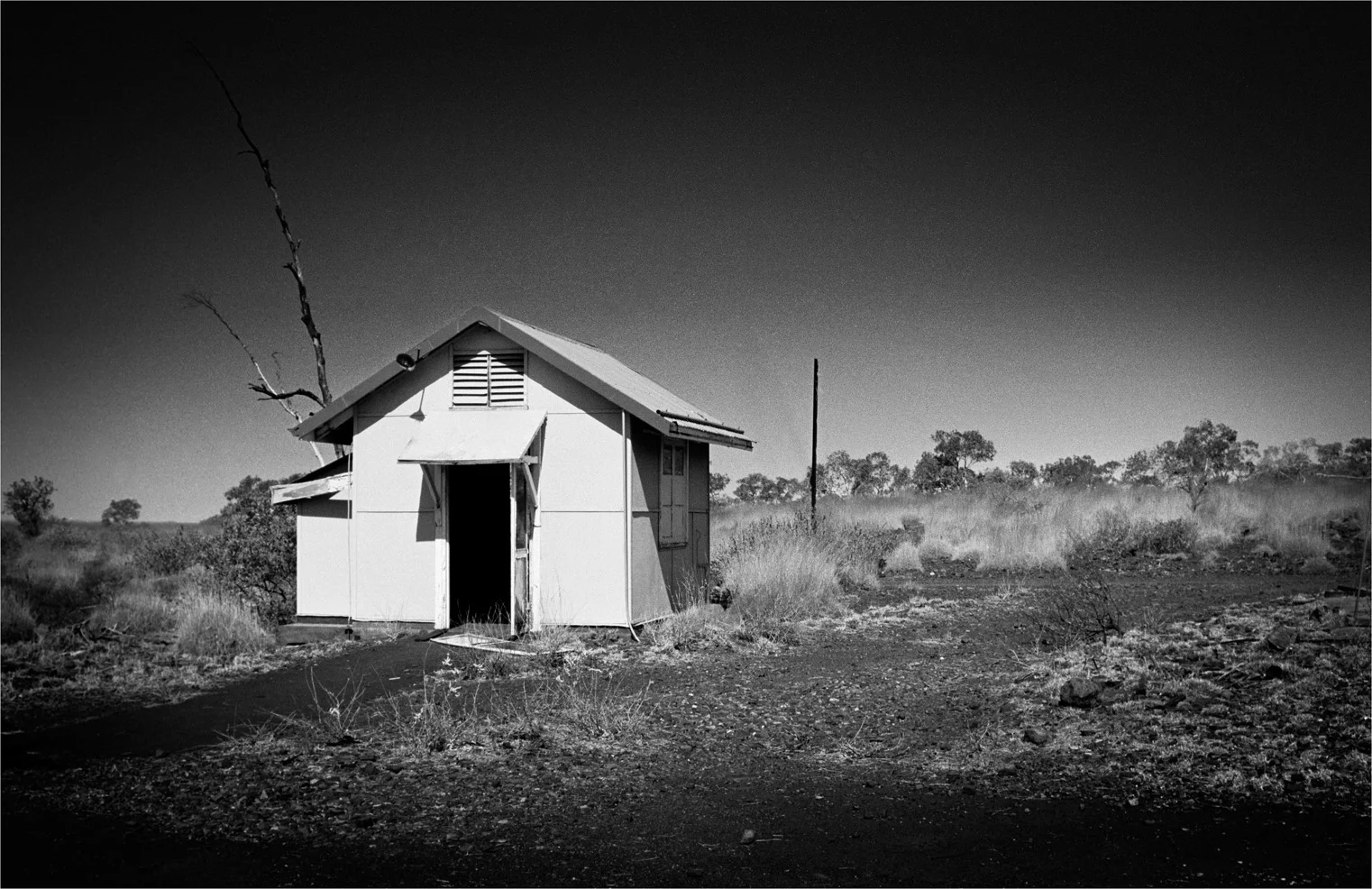 whitenoom mortuary.jpg