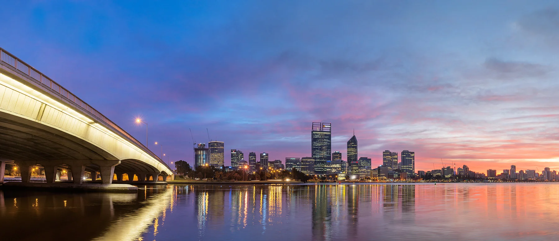 Perth City with Narrows Bridge at Dawn (No Lamp) 2016.jpg