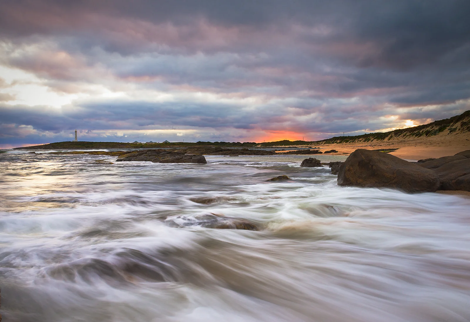 Cape Leeuwin Lighthouse South Side.jpg