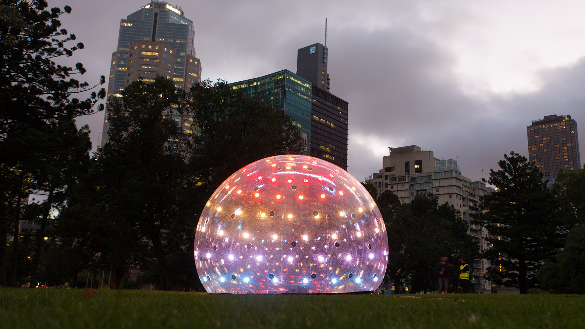 ENESS sonic light bubble 8N9A4882.jpg