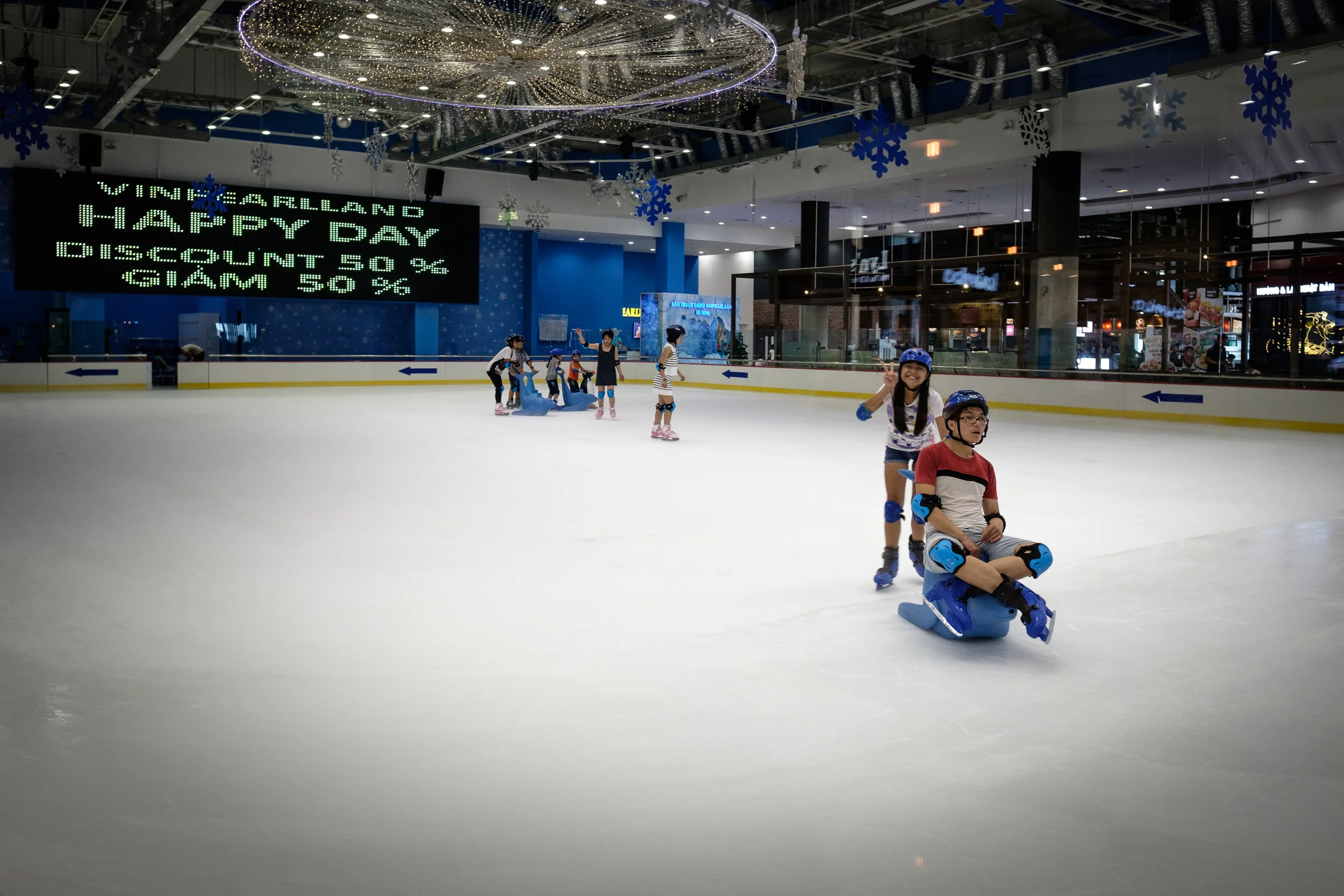 Indoor skating at the Vincom Mall.