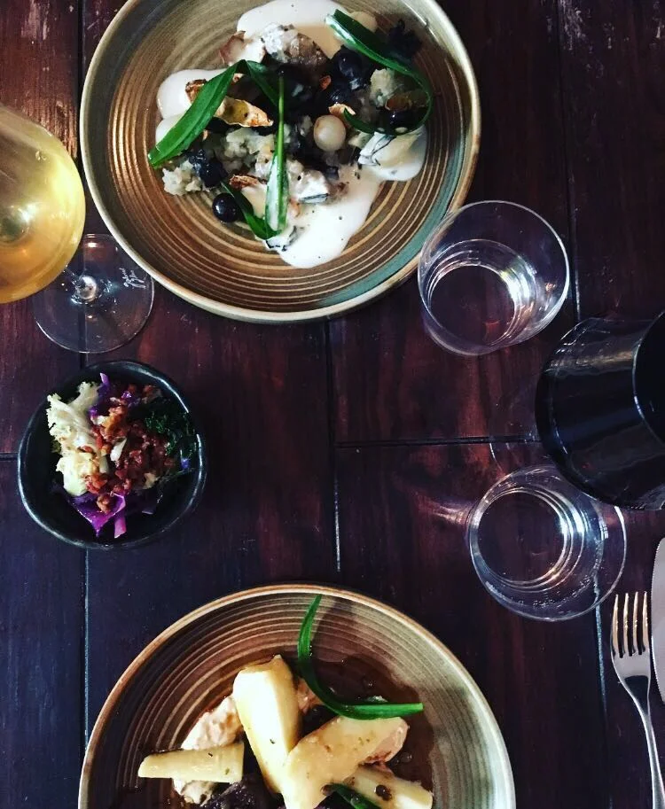 Iris_eats_Neo_Bistro2.jpg