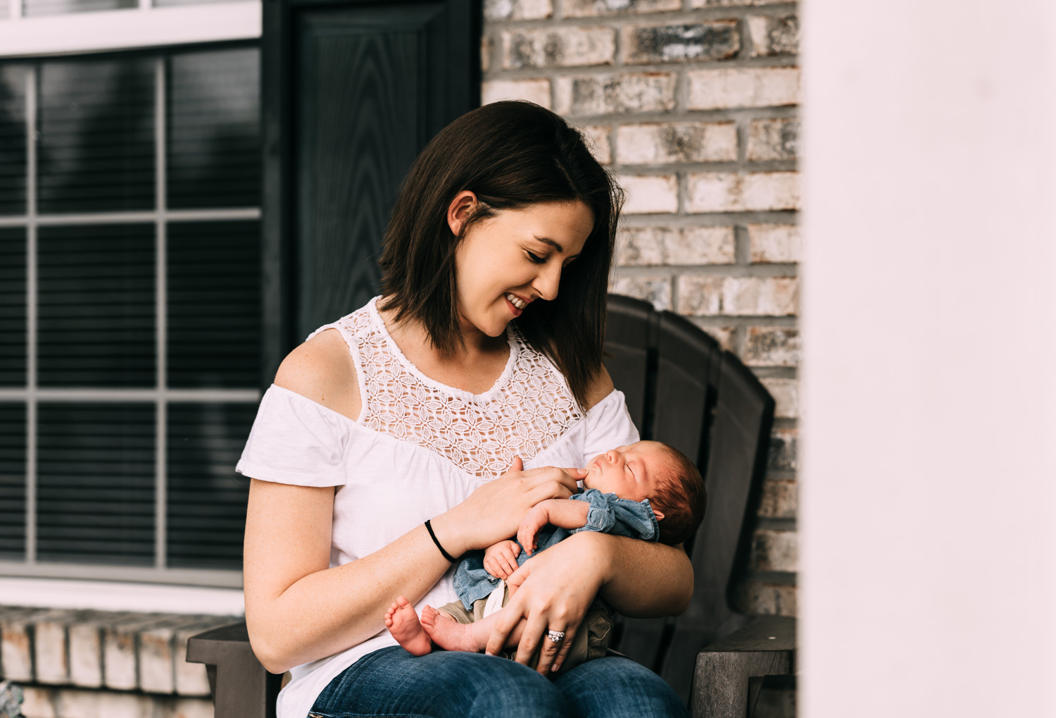 Newborn-Lifestyle-Photographer-Columbus-Ohio-Erika-Venci-Photography
