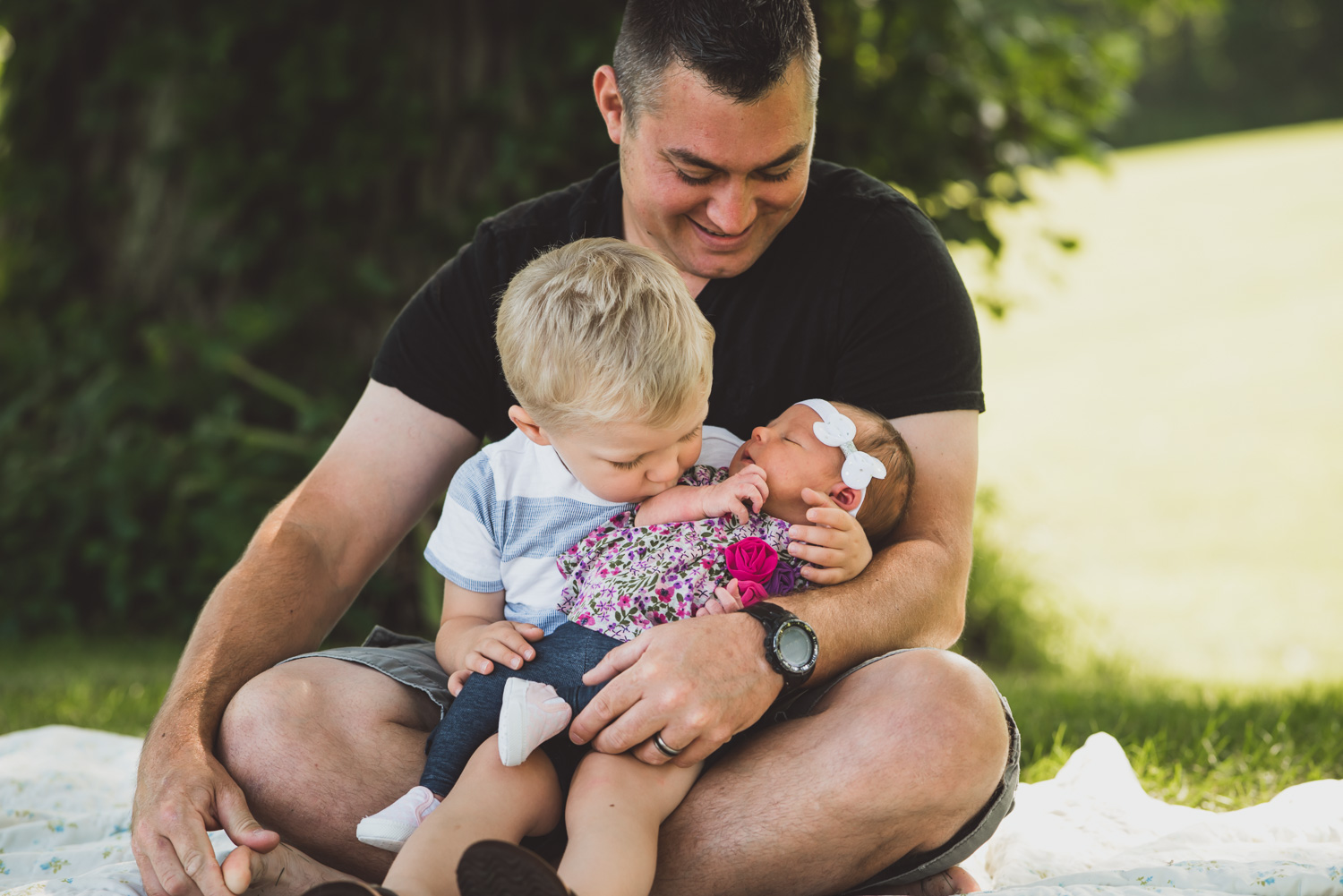 Newborn-Lifestyle-Photographer-Columbus-Ohio-Erika-Venci-Photography
