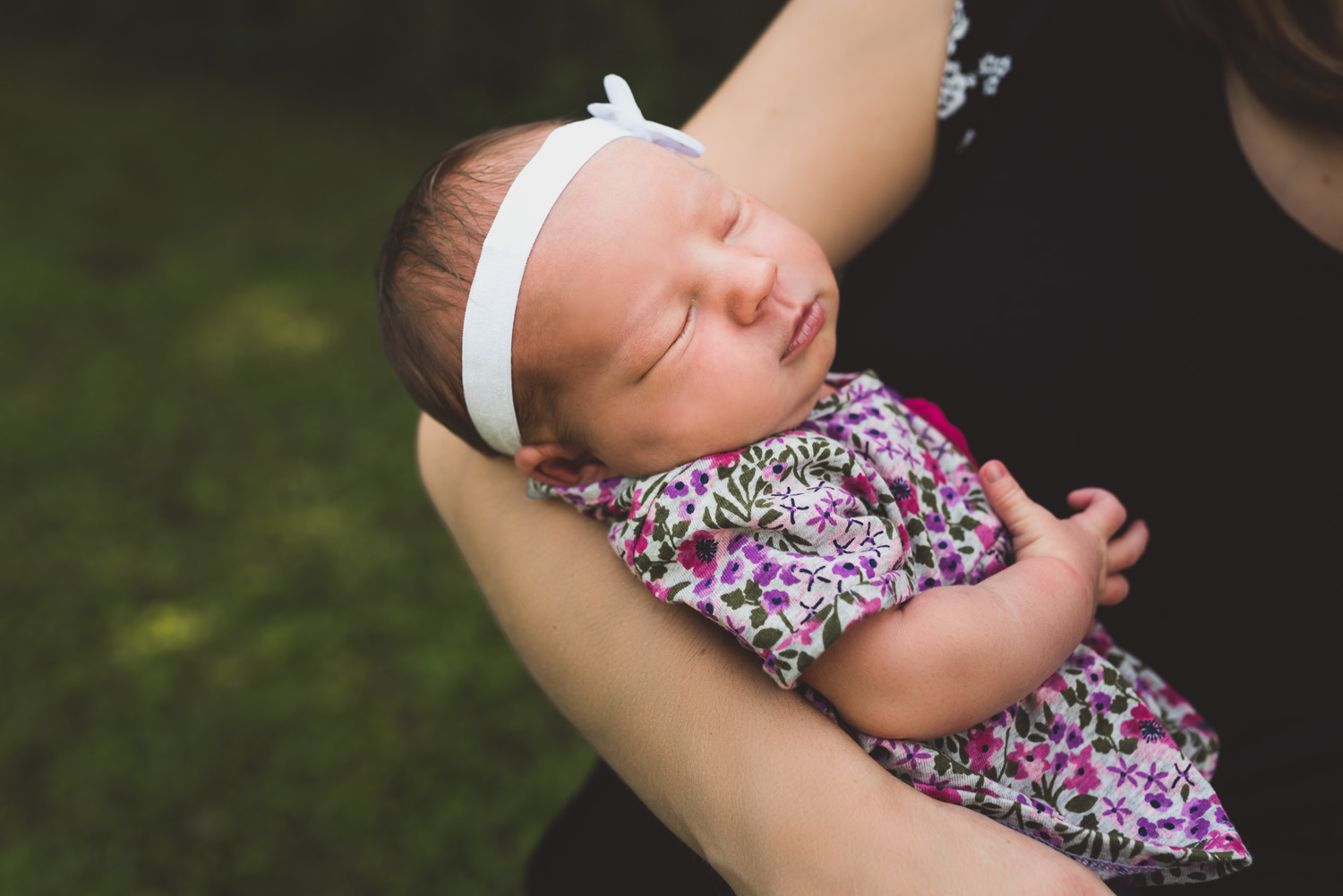 Newborn-Lifestyle-Photographer-Columbus-Ohio-Erika-Venci-Photography