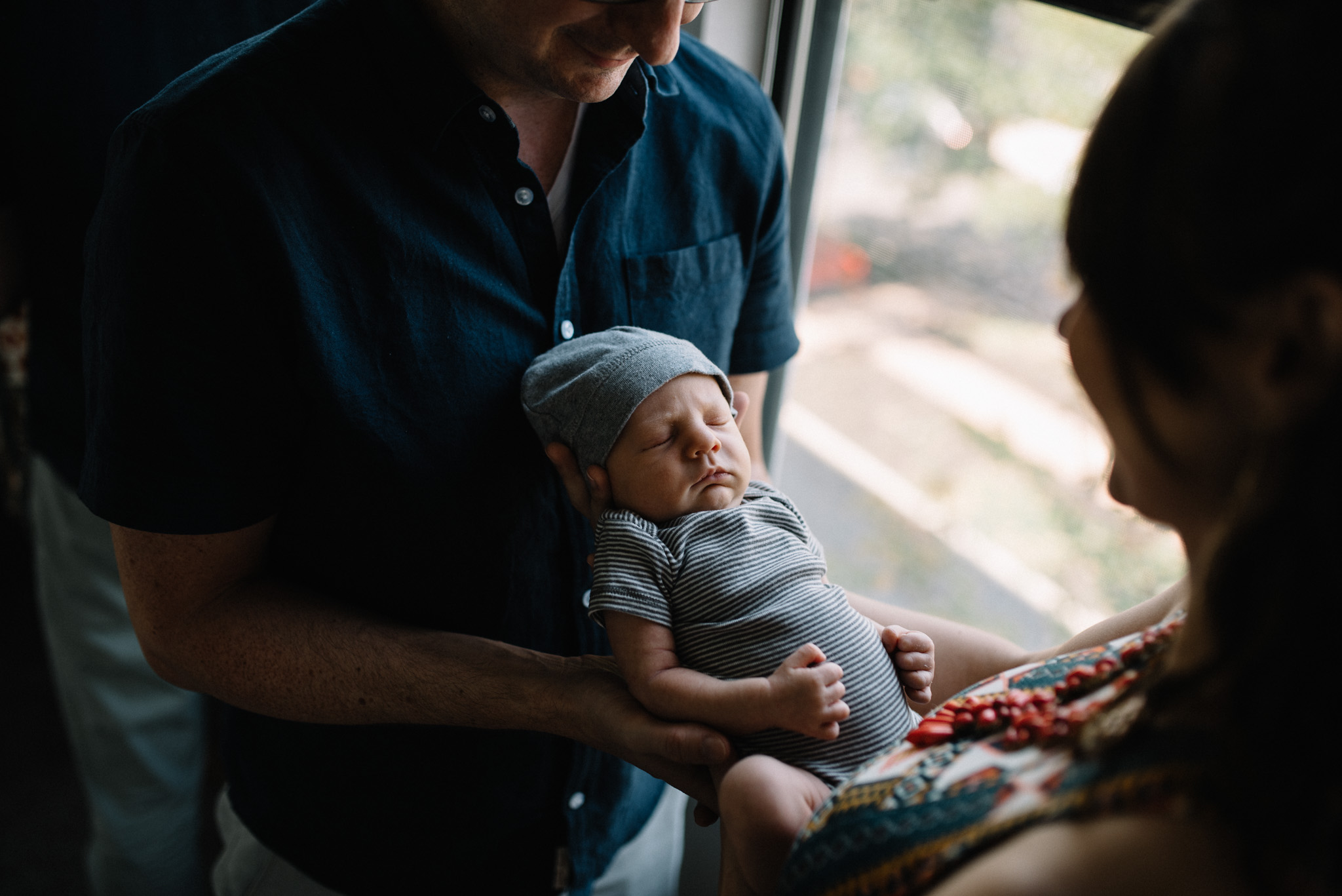 Newborn-Lifestyle-Photographer-Columbus-Ohio-Erika-Venci-Photography