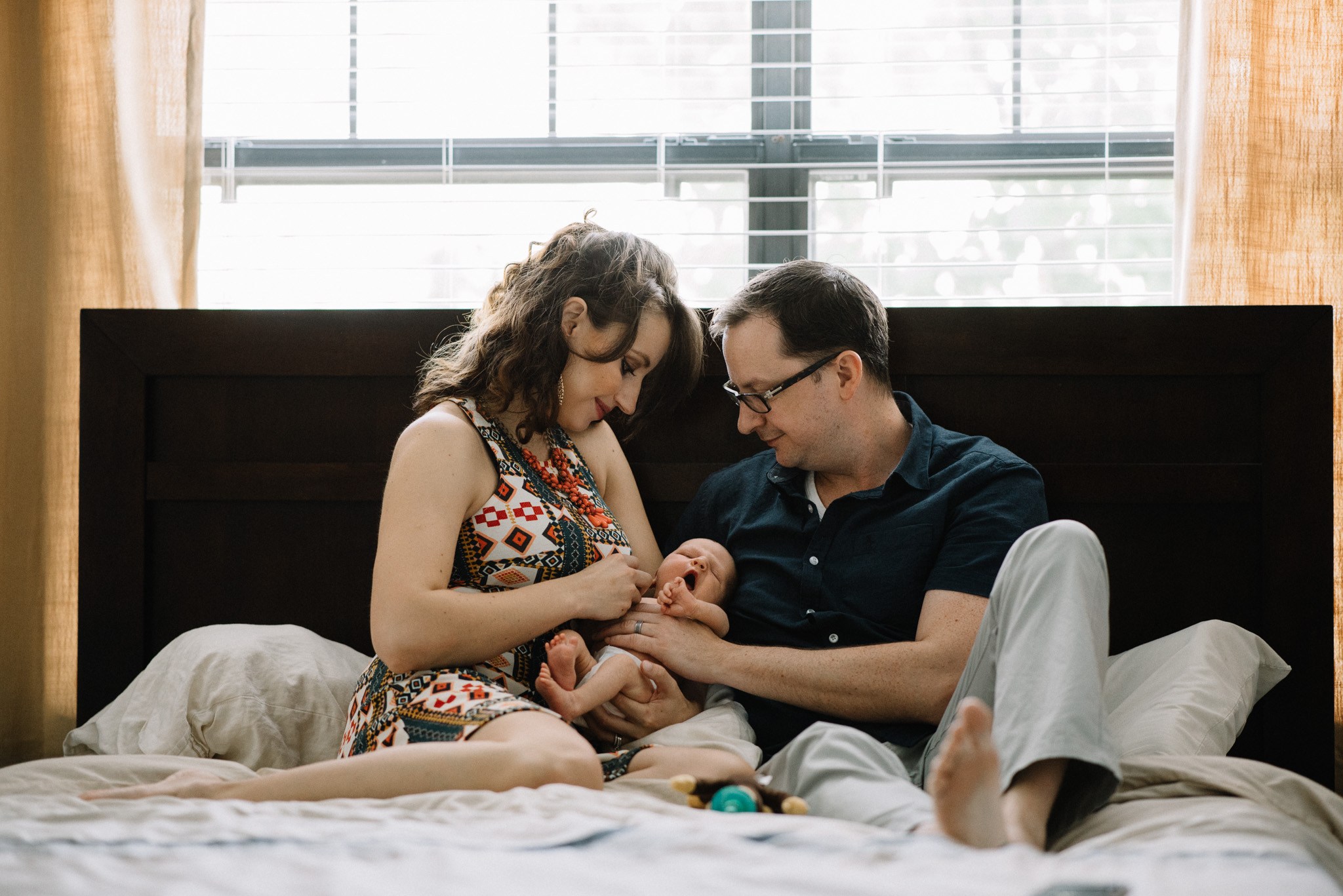 Newborn-Lifestyle-Photographer-Columbus-Ohio-Erika-Venci-Photography