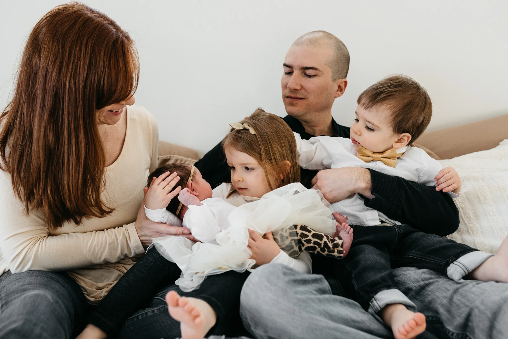 family-with-new-baby-Columbus-Ohio-Photographer-Erika-Venci-Photography