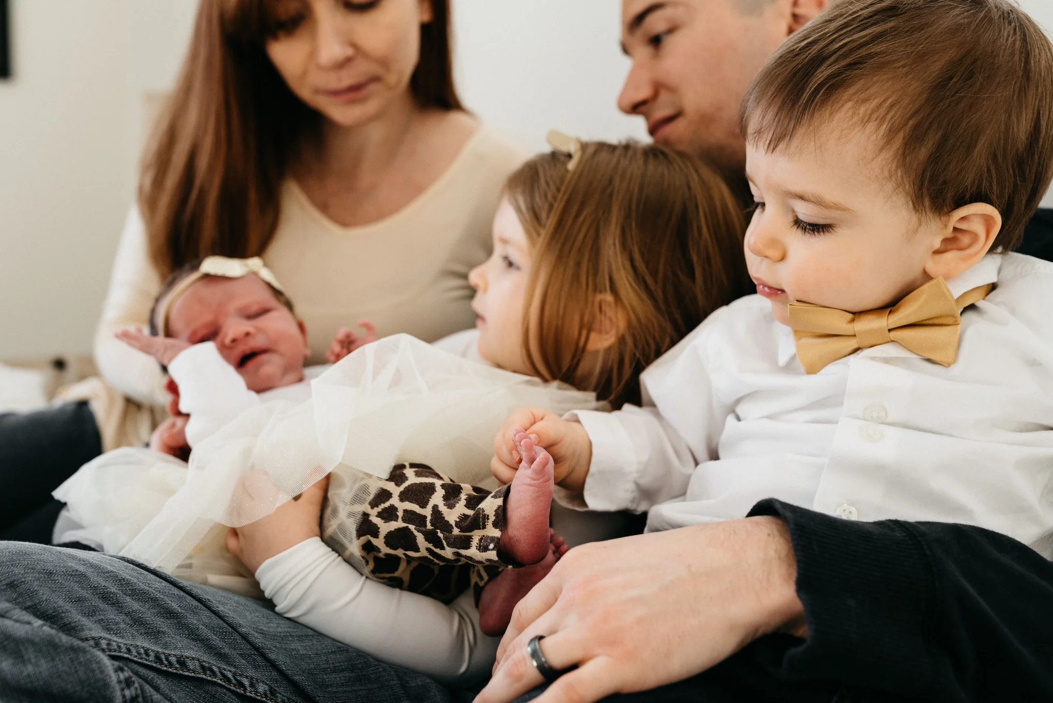 family-with-new-baby-Columbus-Ohio-Photographer-Erika-Venci-Photography