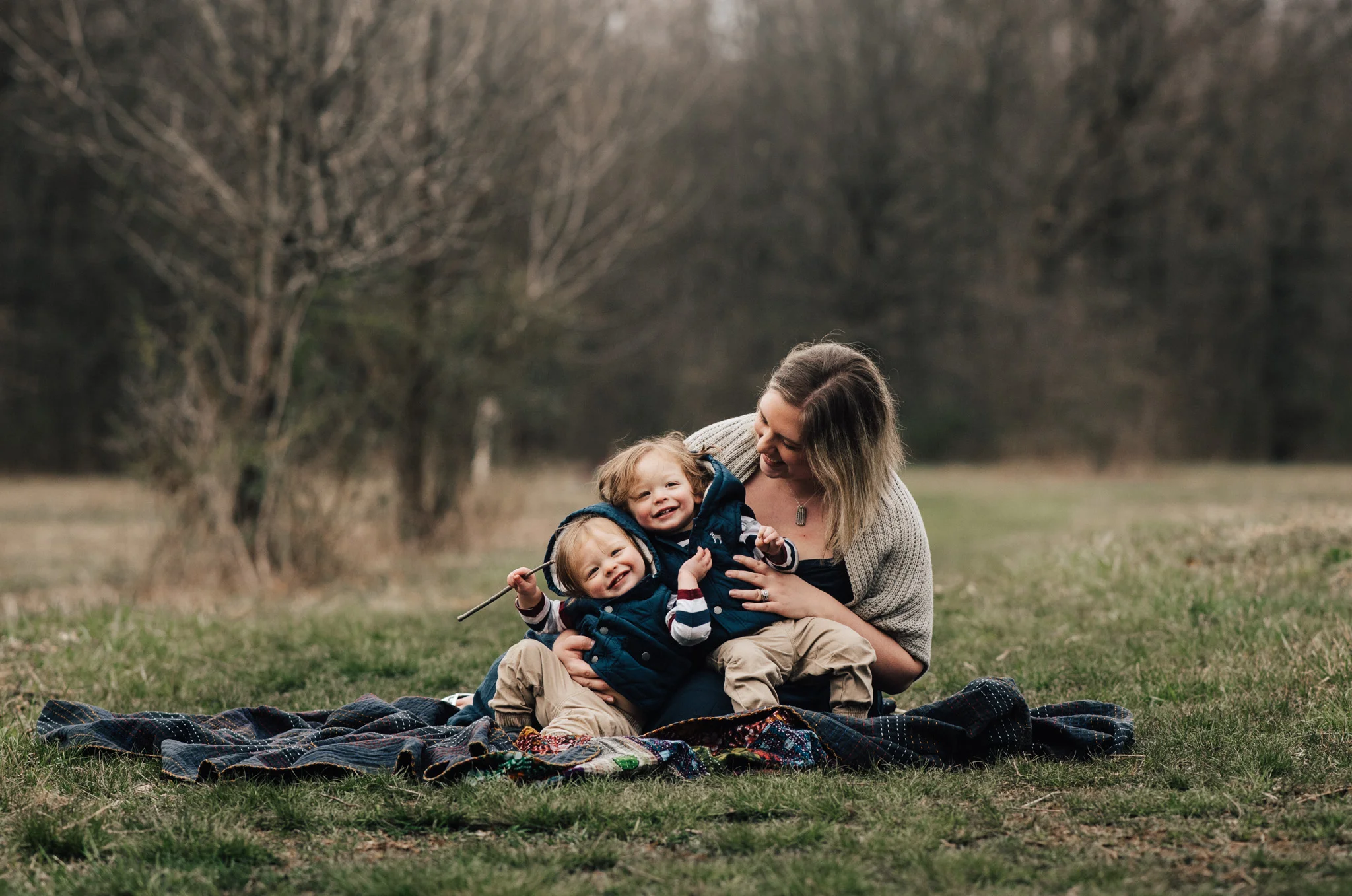 Twin-boys-Columbus-Ohio-Photorgaphers-Erika-Venci-Photography