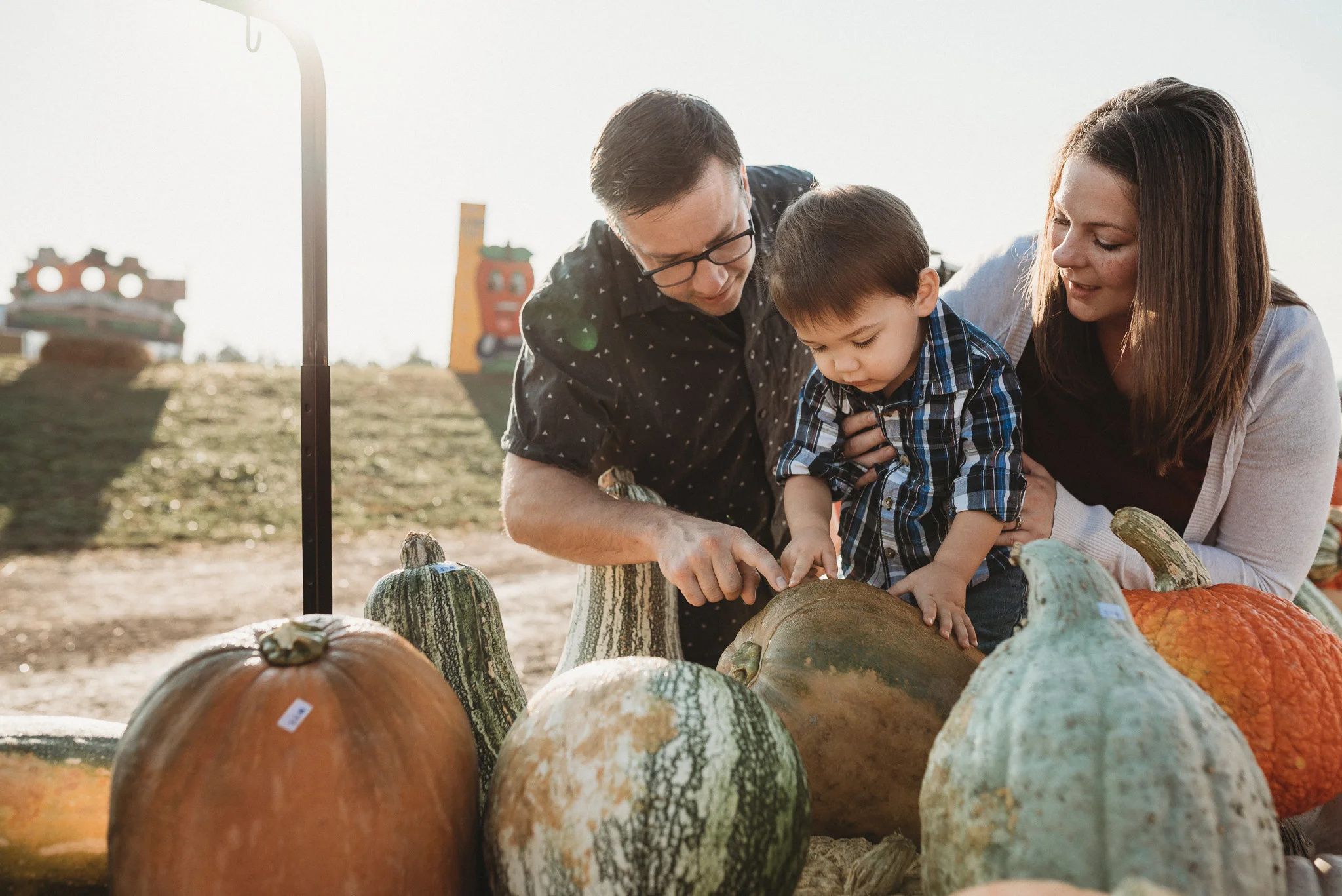 Lynd-Fruit-Farm-Pataskala-Ohio-Family-Photography