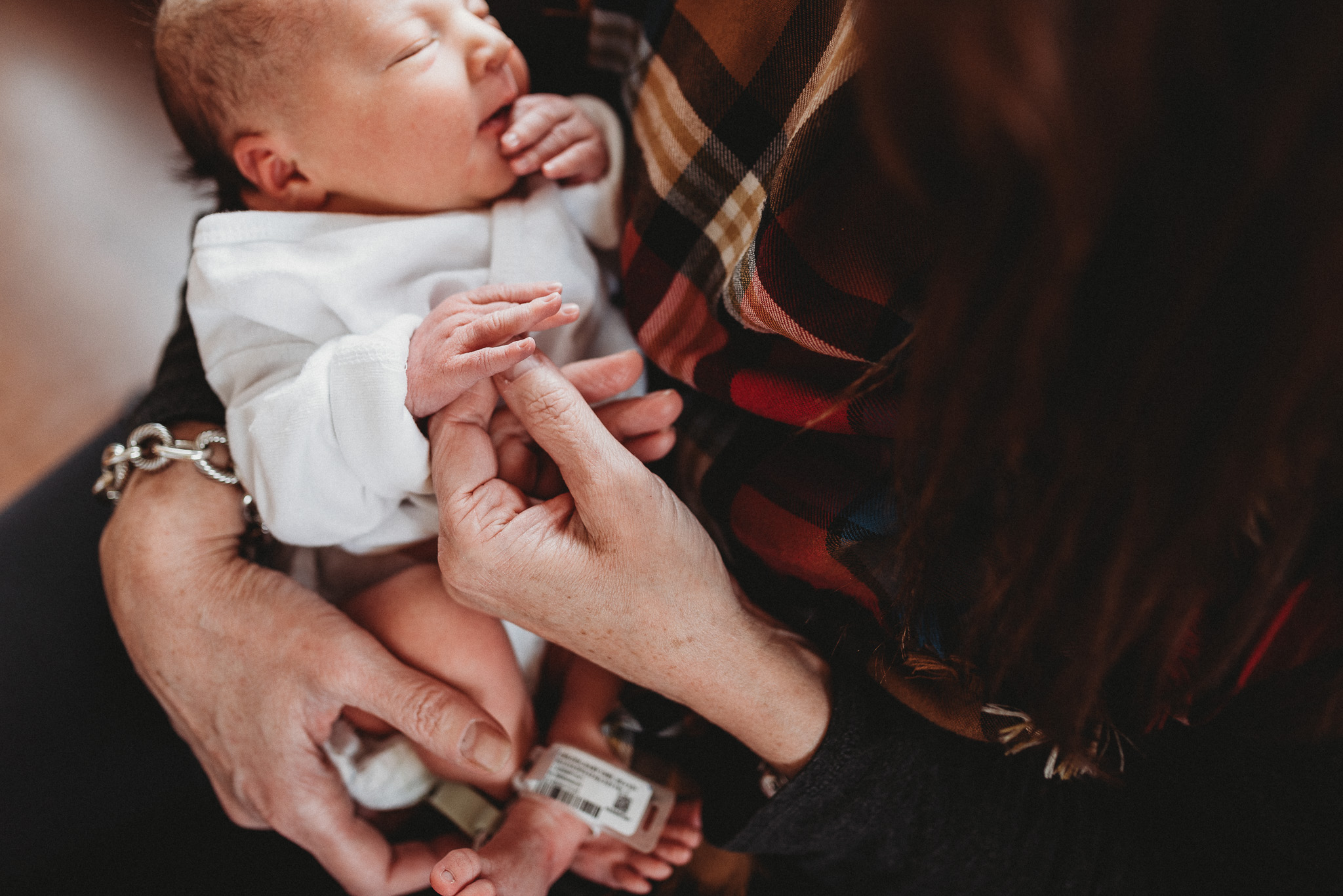 fresh-48-newborn-photography-columbus-ohio-erika-venci-photography