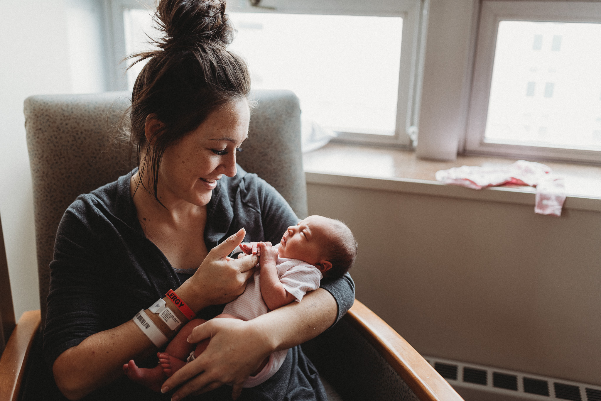 fresh-48-newborn-photography-columbus-ohio-erika-venci-photography