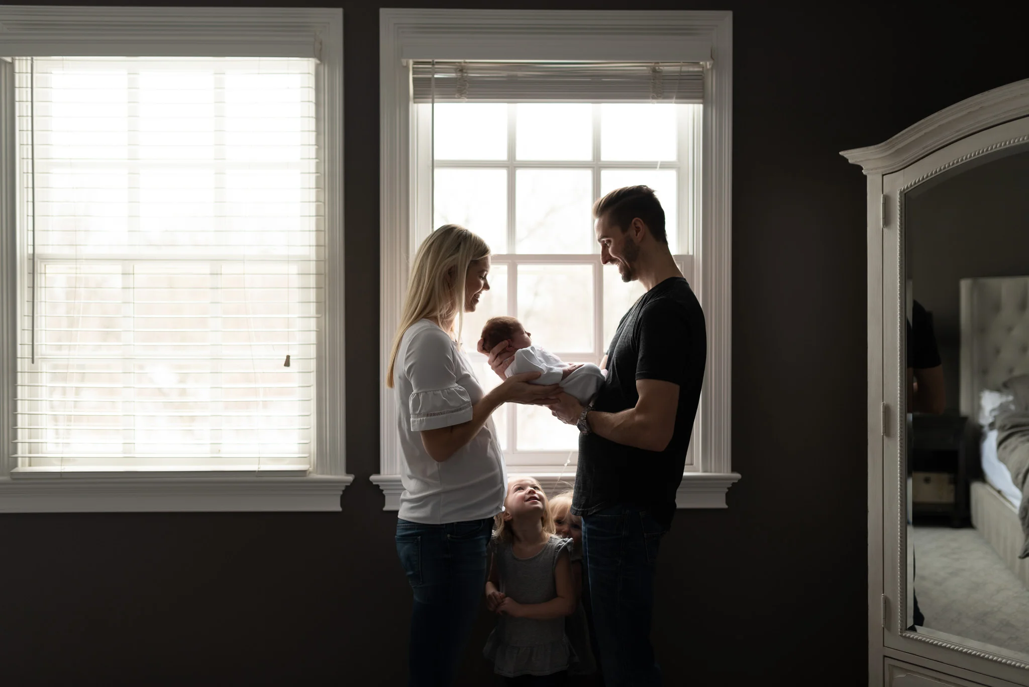 Newborn-Lifestyle-Photographer-Columbus-Ohio-Erika-Venci-Photography