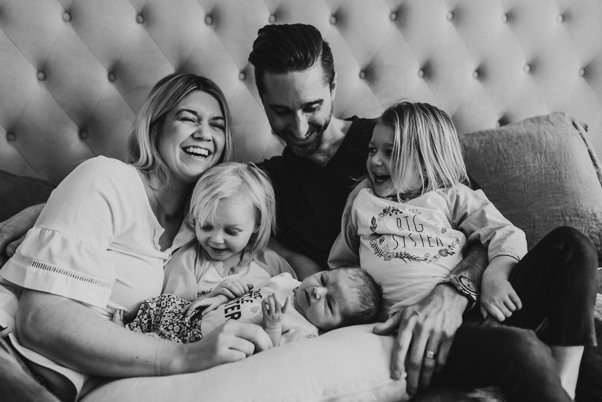 Newborn-Lifestyle-Photographer-Columbus-Ohio-Erika-Venci-Photography
