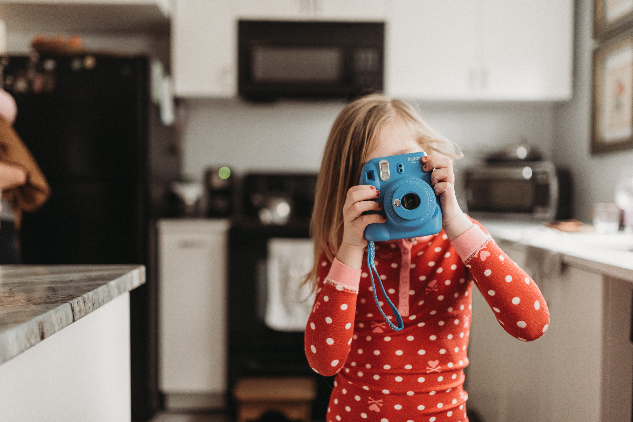 Family-In-Home-Lifestyle-Photographer-Columbus-Ohio