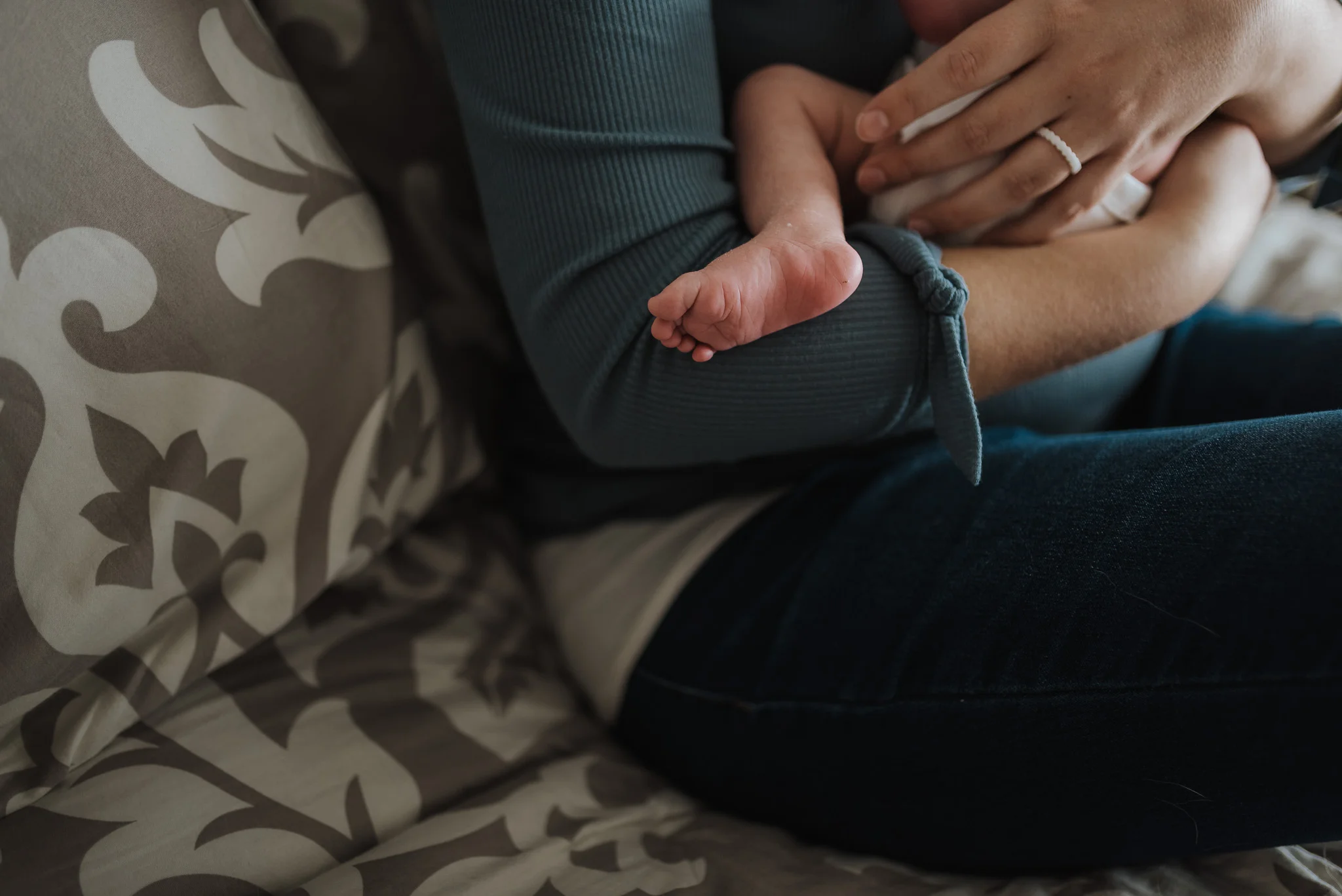 Columbus-Ohio-Newborn-Lifestyle-Photographer-Erika-Venci-Photography